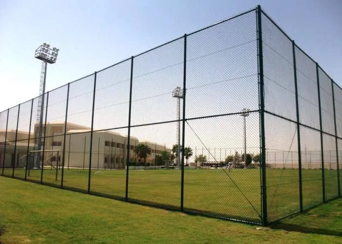 تركيب شبوك ملاعب بالرياض – تنفيذ احترافي لجميع أنواع الملاعب الرياضية