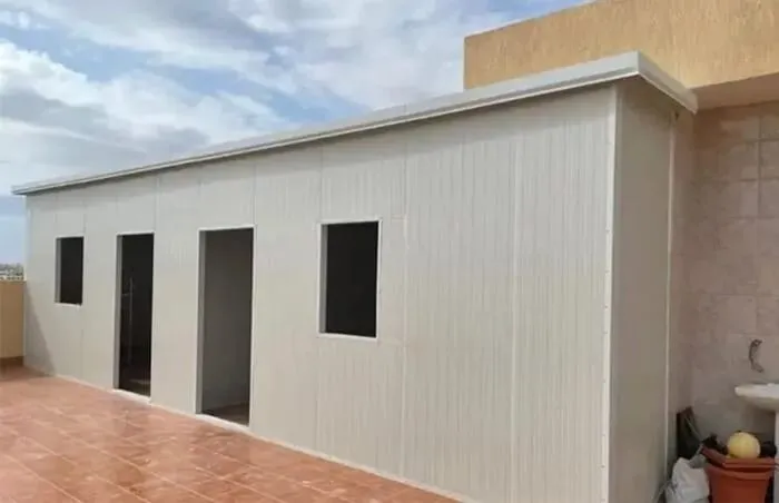 افضل مقاول لبناء ملاحق سندويتش بانل حي العليا بالرياض